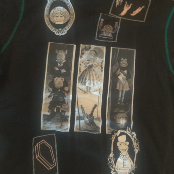 Her Universe Haunted Mansion glow in the dark  sweatshirt size 2x New UNISEX - Picture 6 of 6